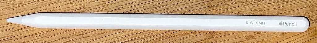 De tweede versie van de Pencil heeft geen enkele aansluiting.