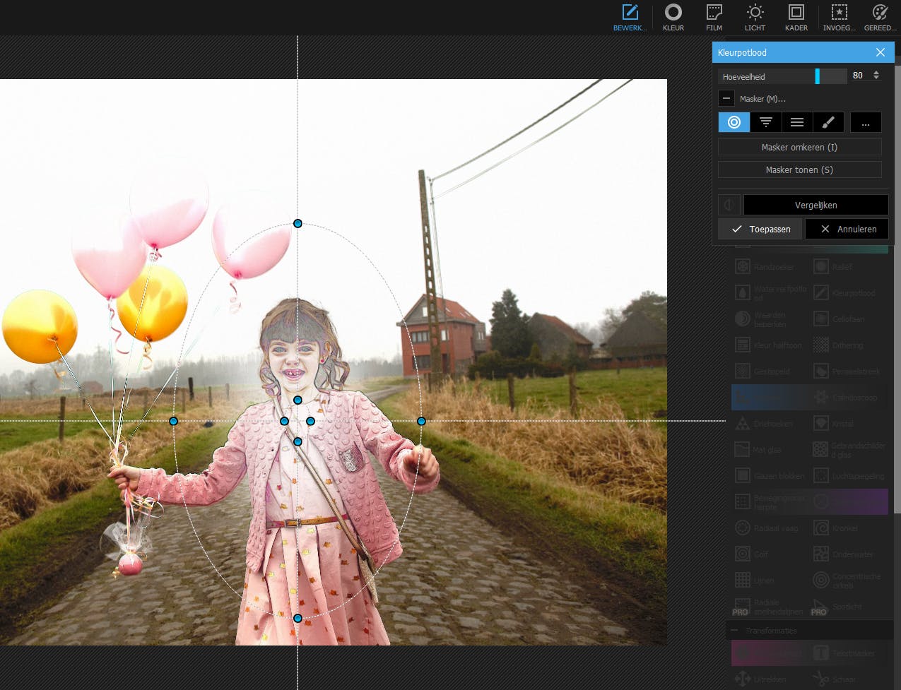 Je gehele foto of een deel als waterverfschilderij of potloodtekening? Je kunt kiezen!