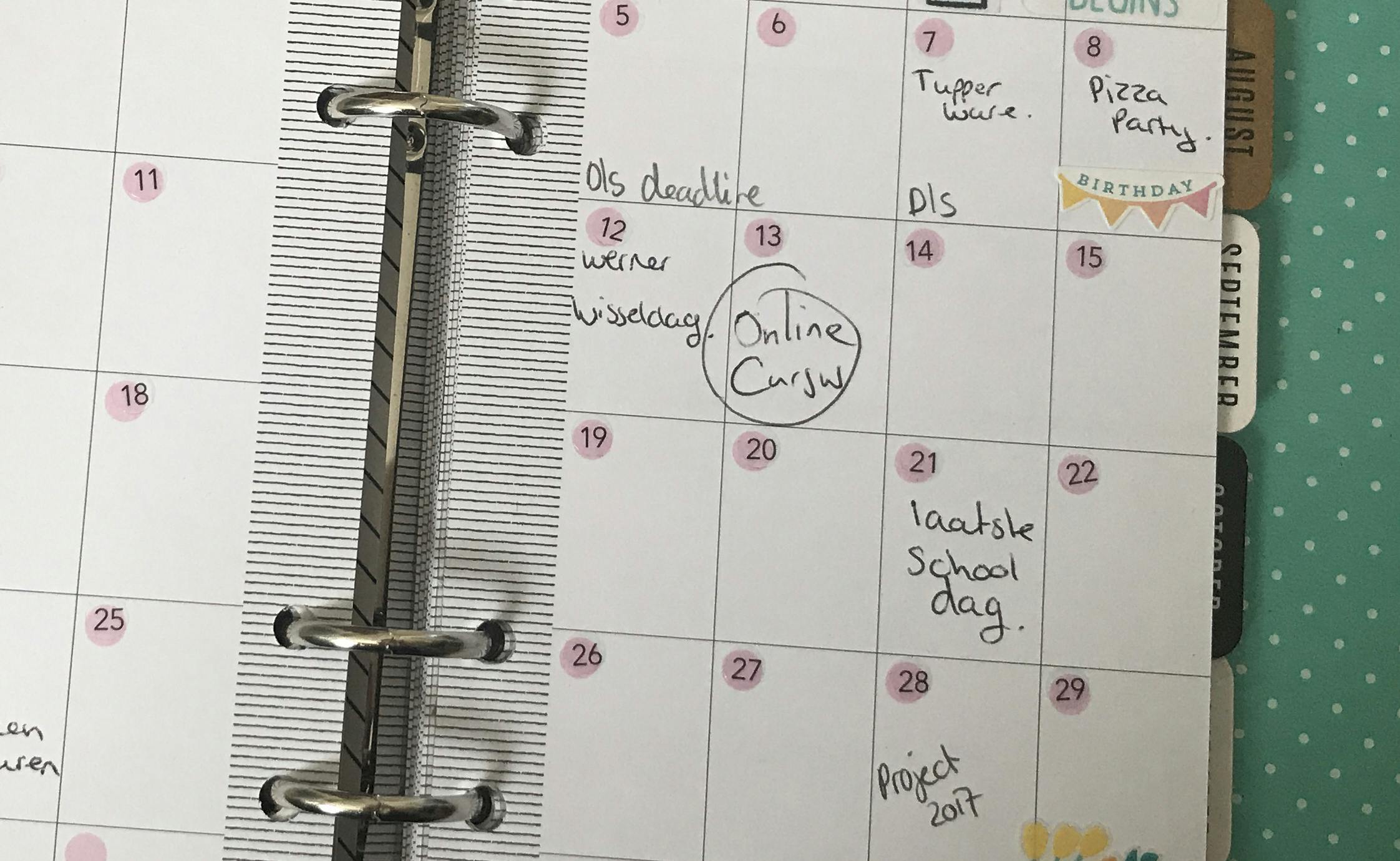 Tip 04 Maak een planning, er zijn weinig levens waarin een (online) studie zomaar past.