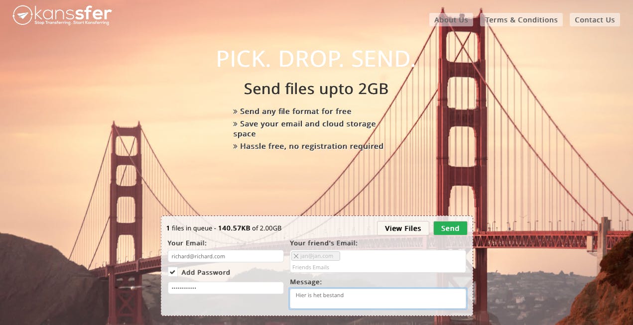 Tip 04 Kanssfer heeft op je smartphone een WhatsApp-icoontje en kan direct een bestandskoppeling naar een WhatsApp-contact sturen.