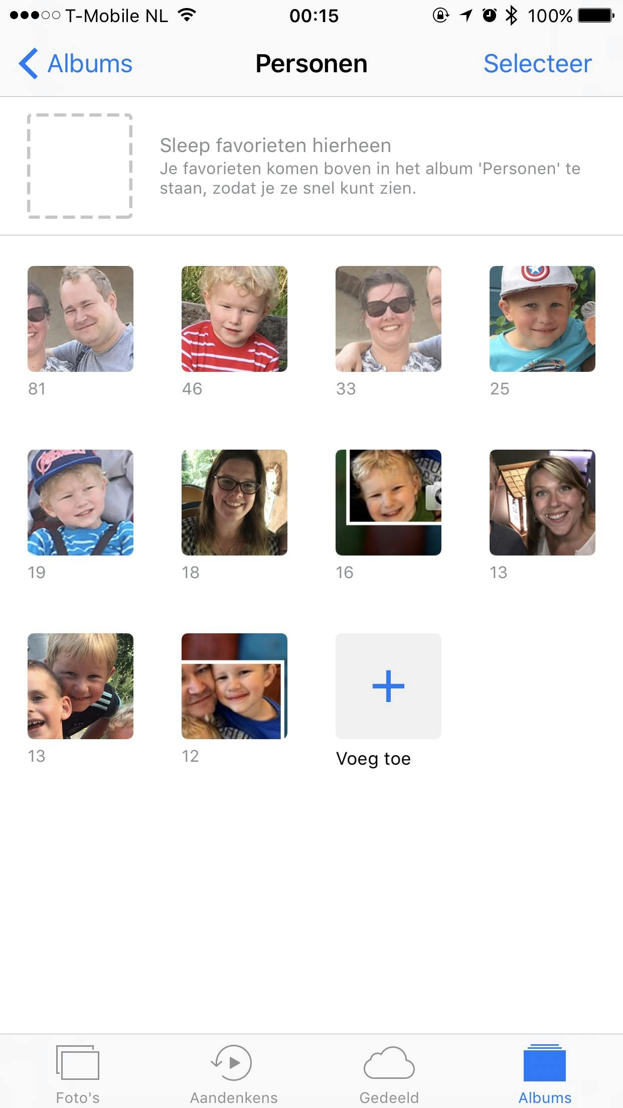 Handig: foto's worden meteen gesorteerd op persoon.