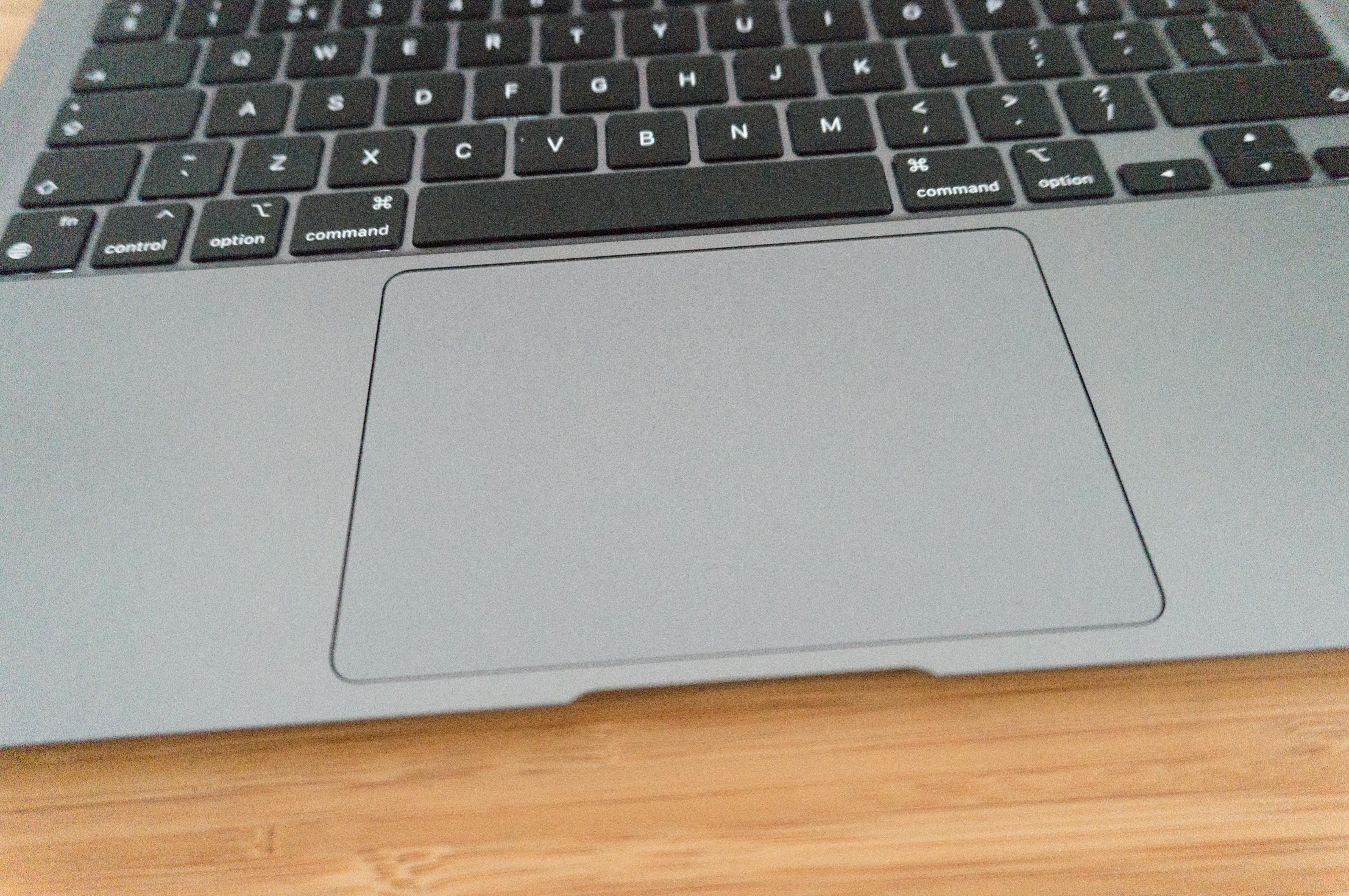 Apple MacBook Air M1