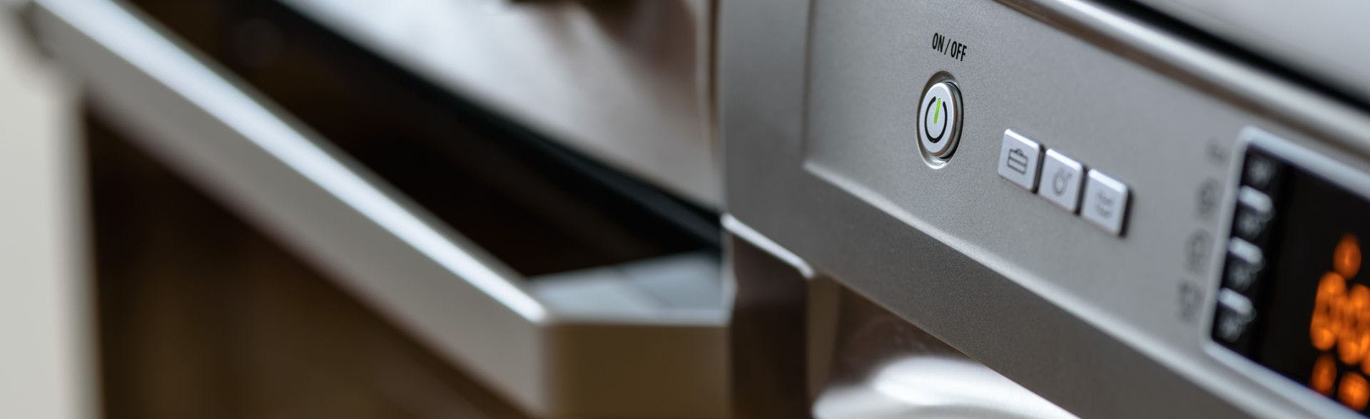 Innovatief: ovens met isnchuifbare deur