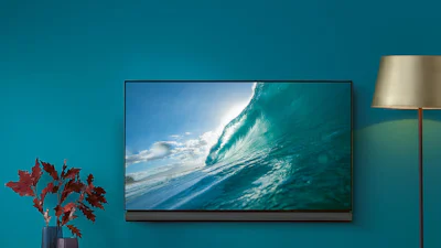 Hoe maak ik mijn televisie schoon zonder hem te beschadigen?