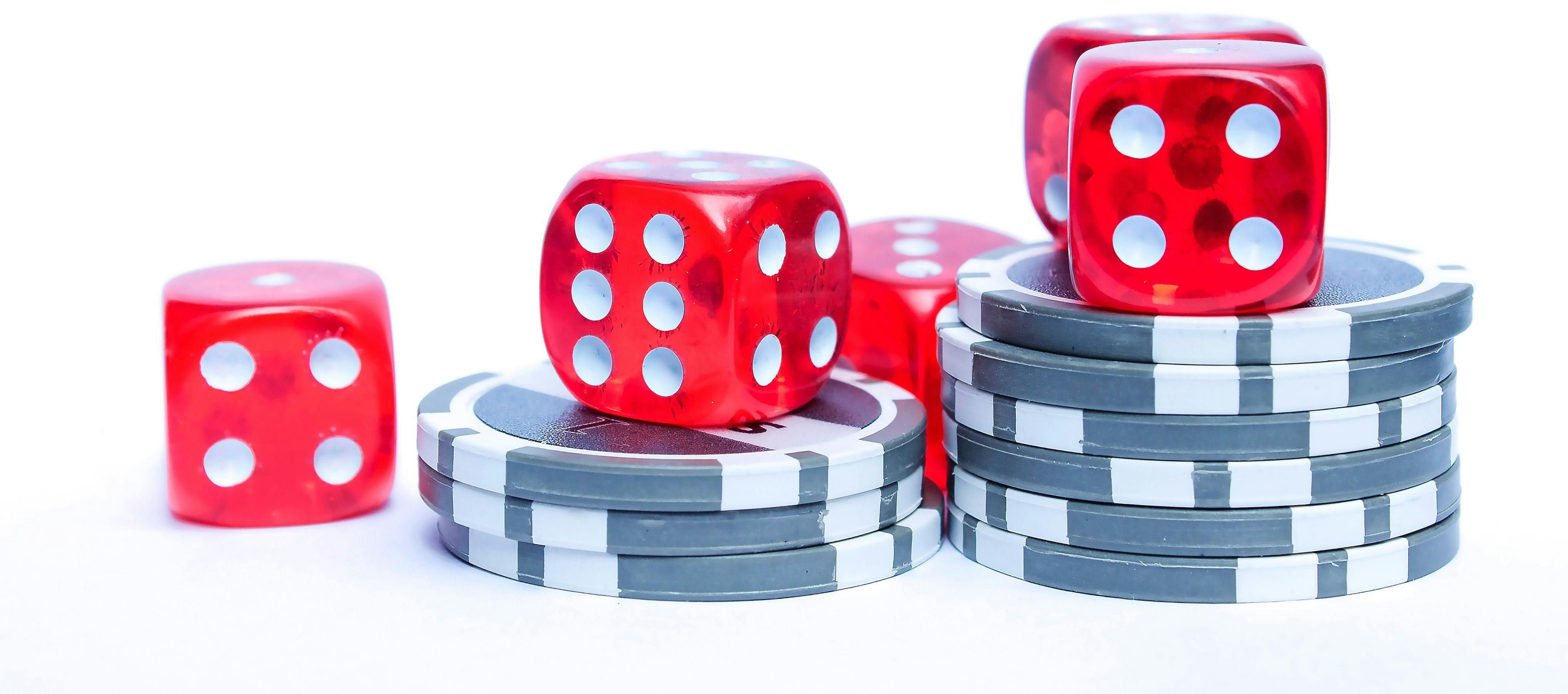 gokken, chips, dobbelstenen