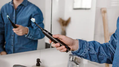 Is een dure elektrische tandenborstel beter dan een gewone?