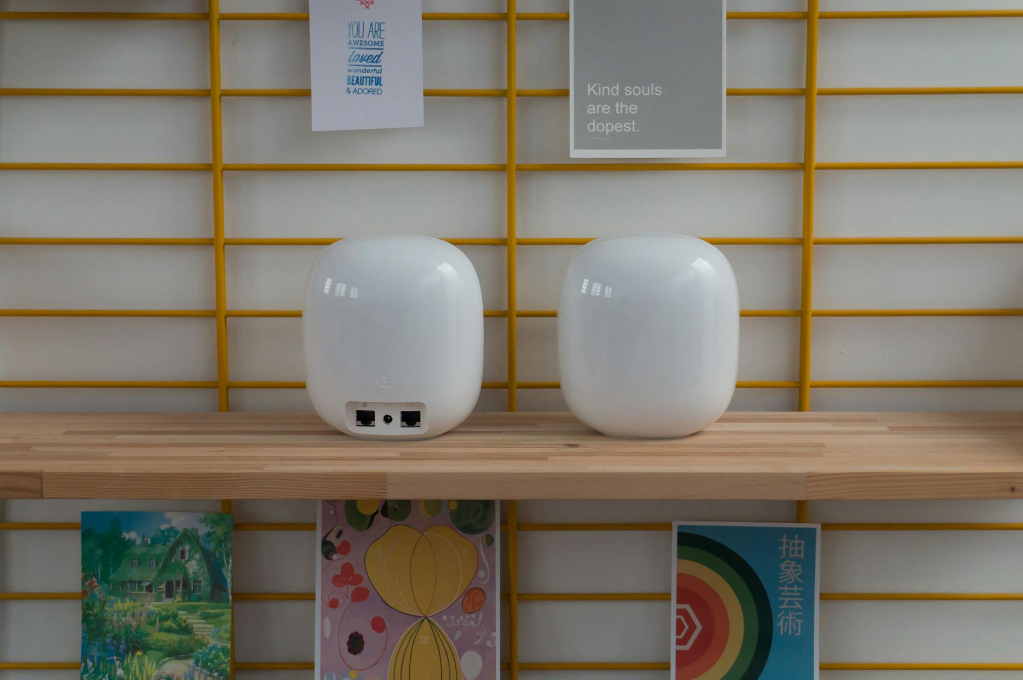 De Google Nest Wifi Pro mesh-set.