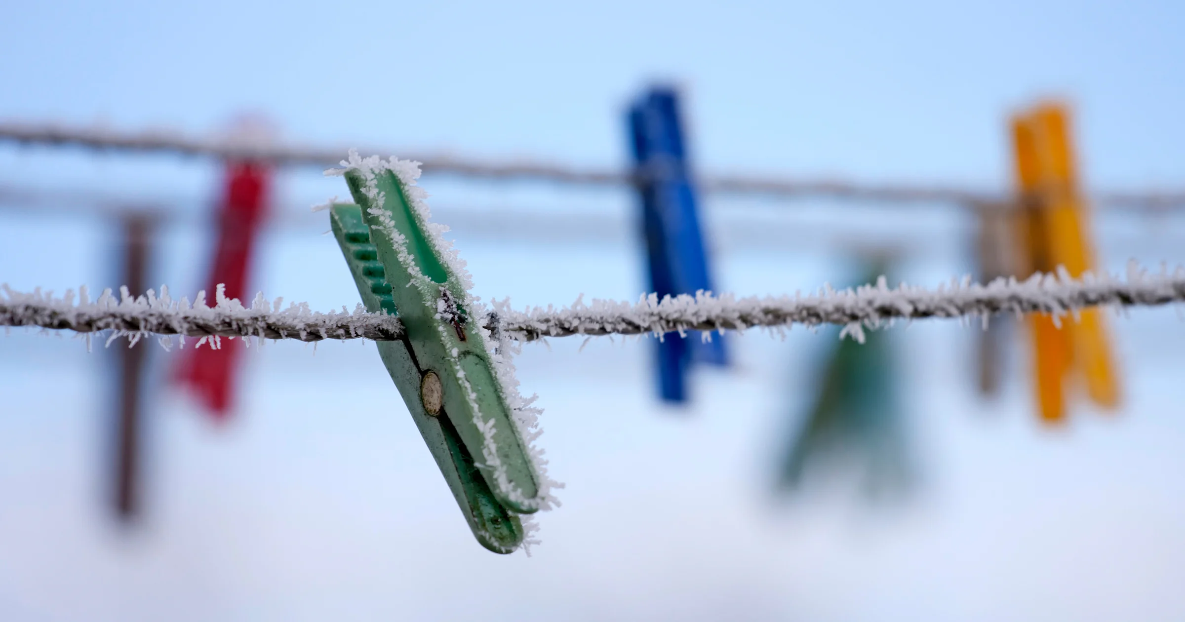 6 tips om je was sneller te drogen in de winter