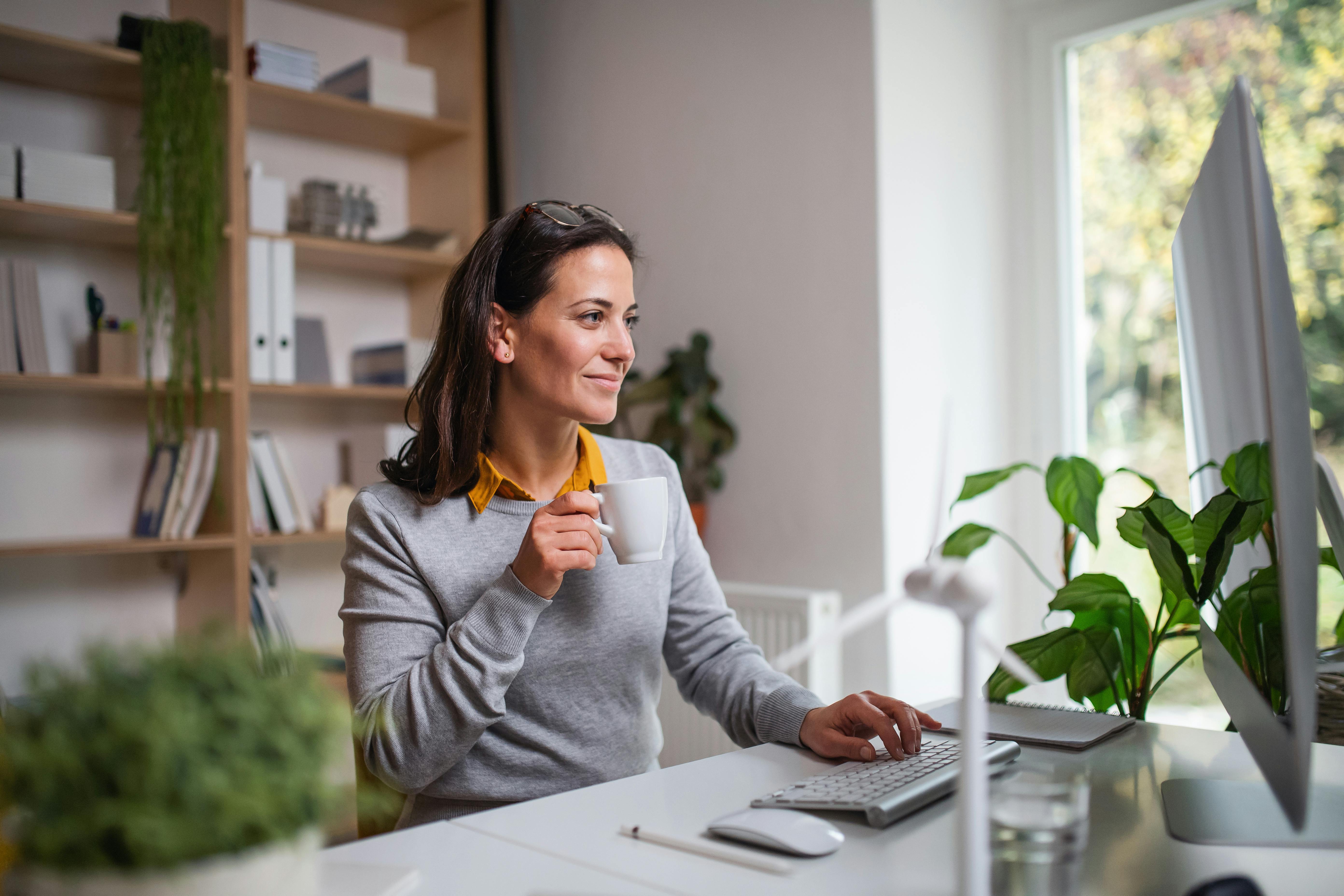 Terug naar kantoor? Geen denken aan met een fijne thuiswerkplek!