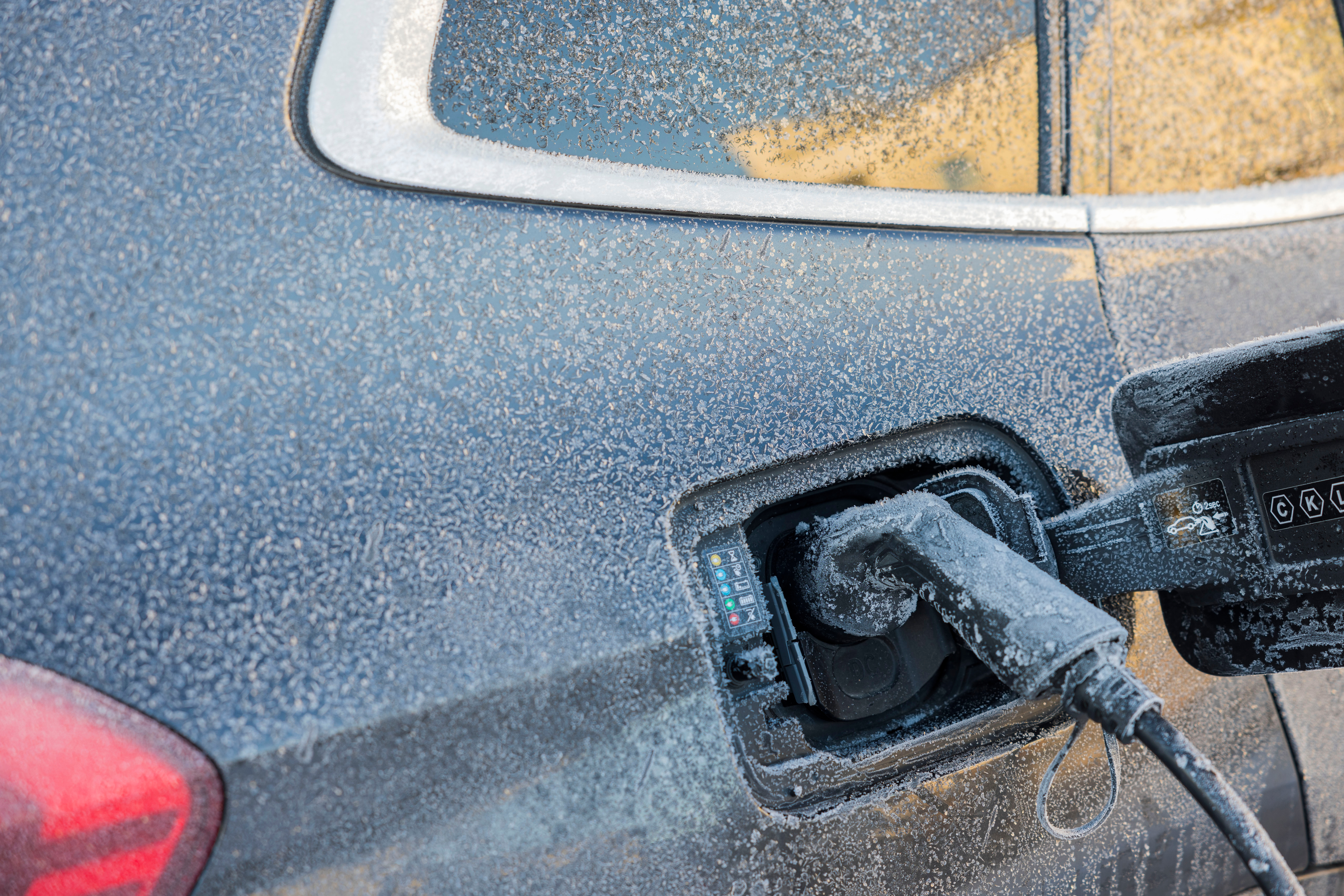 10 veelgestelde vragen over het opladen van je elektrische auto in de winter