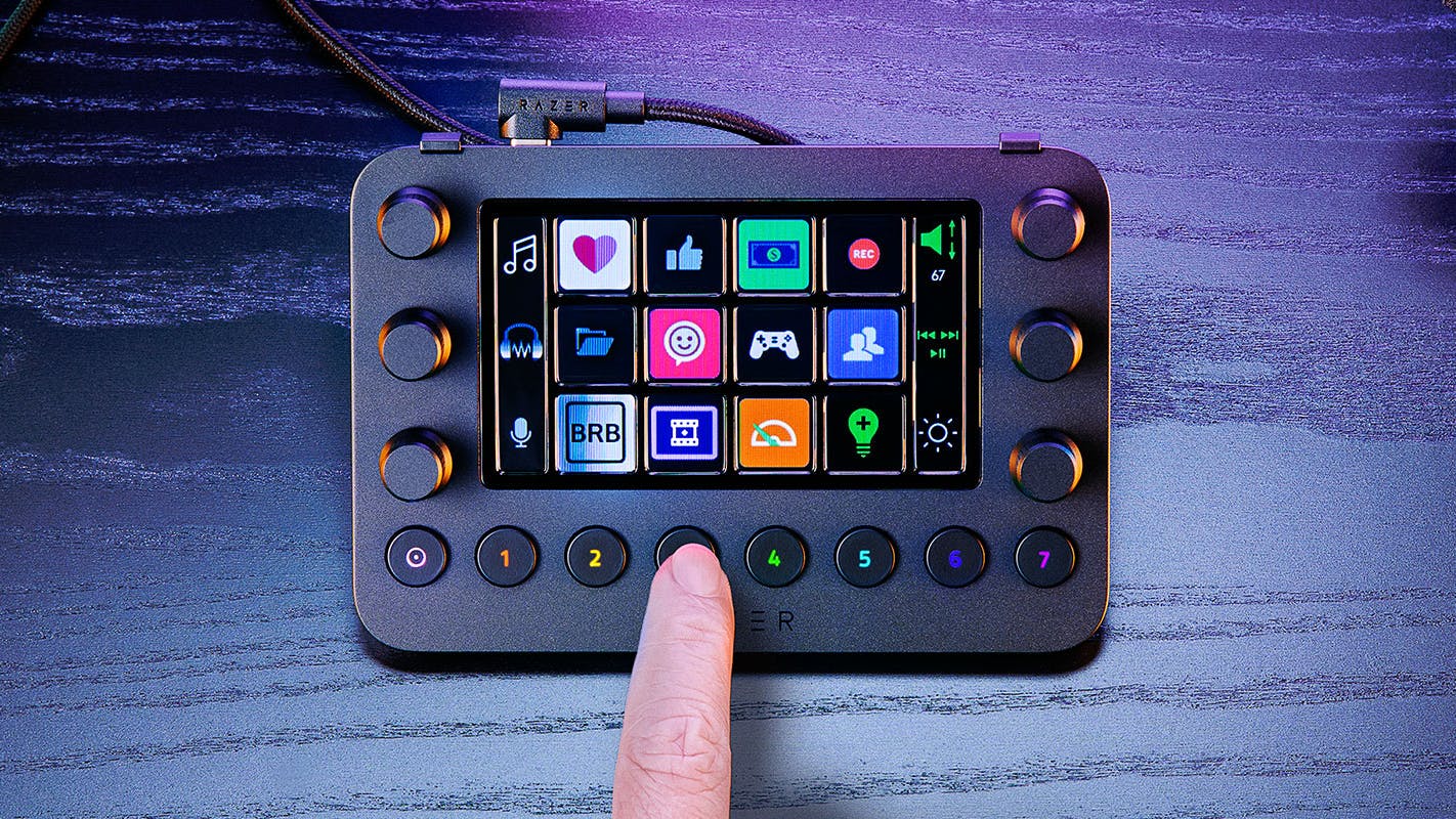 Bovenaanzicht van de Razer Stream Controller, een streamingpaneel van Razer in samenwerking met Loupedeck.