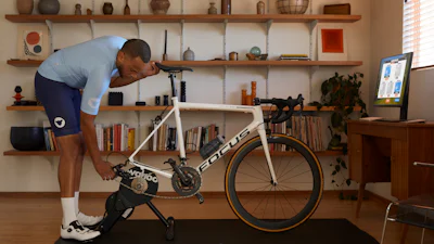 Hier moet je op letten bij het kiezen van een indoor fietstrainer