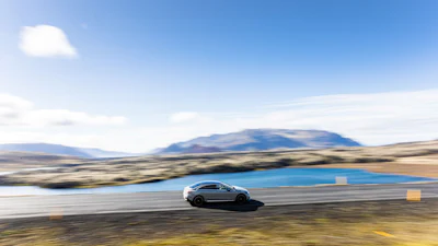 Deze 10 elektrische auto’s van 2023 rijden de meeste kilometers op een volle accu