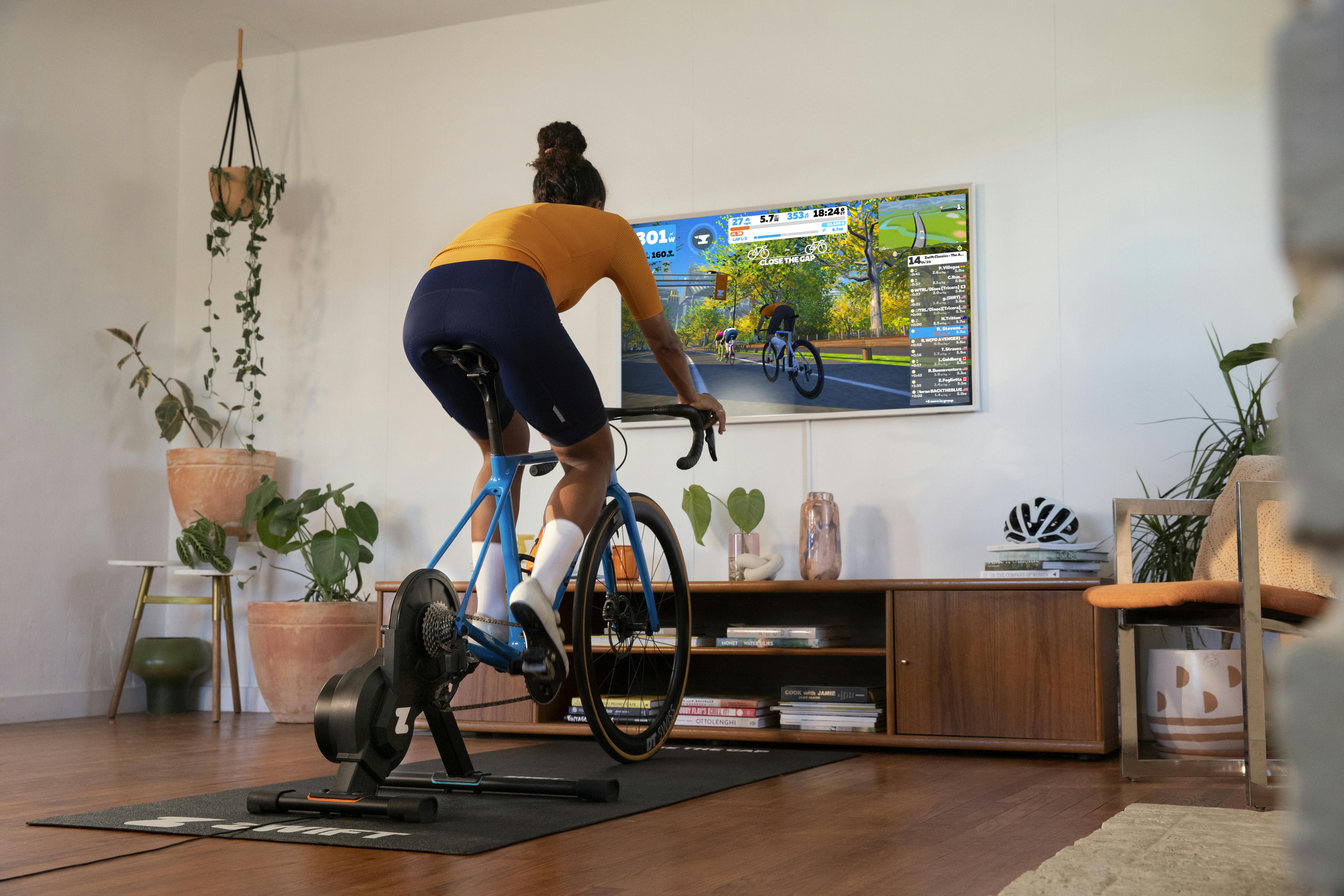 De beste accessoires voor je indoor fietstrainer