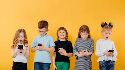 Onverwachte aankopen, ongepaste content: zo beveilig je de schermen van je kinderen