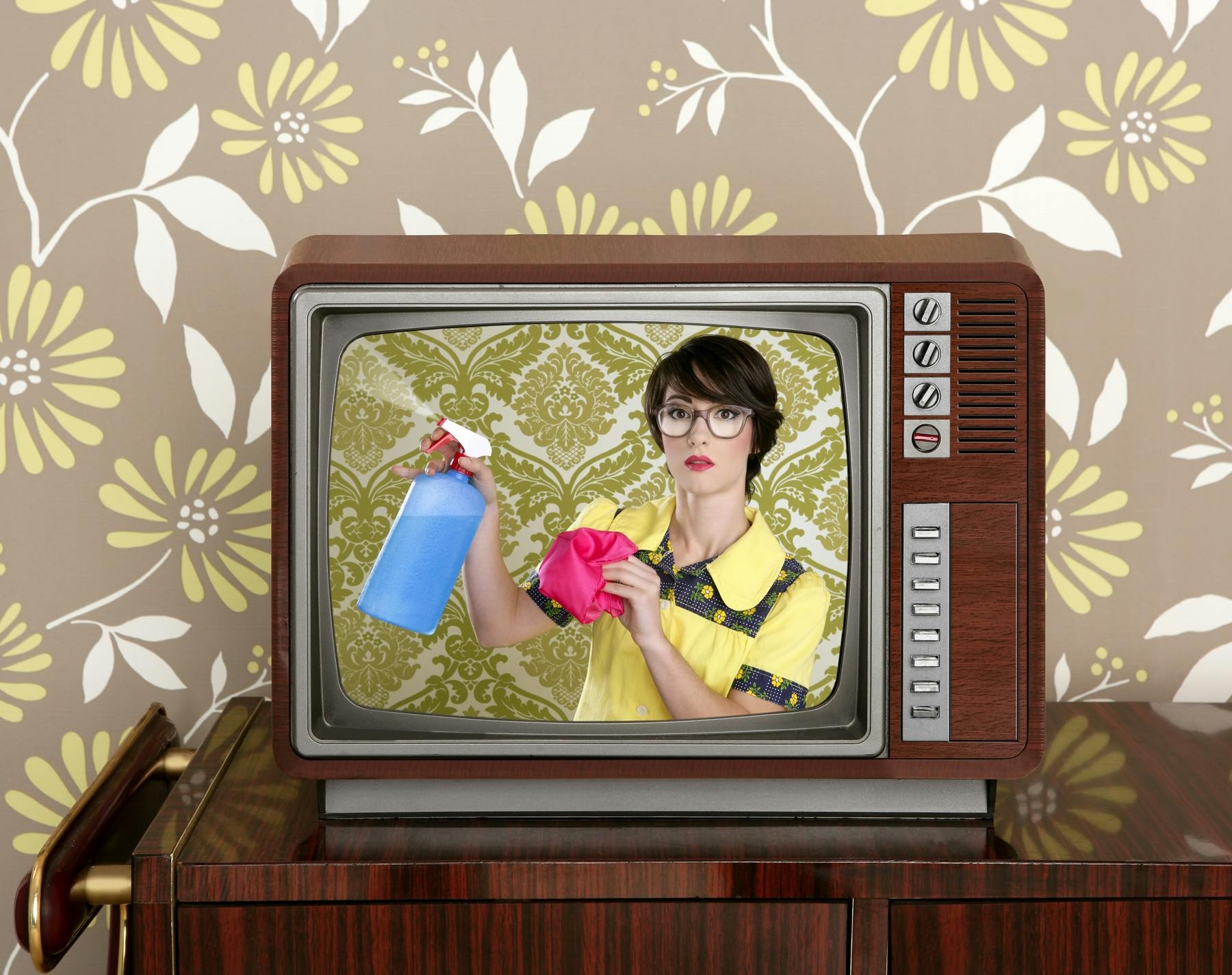 Retro tv schoonmaken
