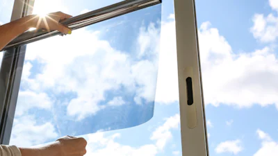 Bespaar energie én verbeter je privacy met glasfolie