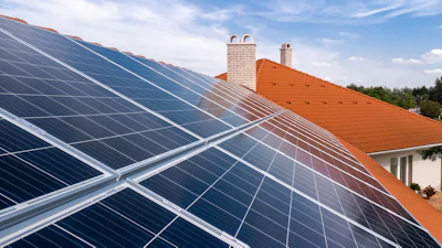 Is het slim om zonnepanelen te huren?