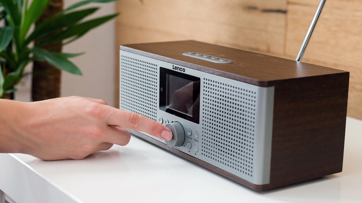 Are you having problems receiving DAB+ radio?  This is how you solve it!