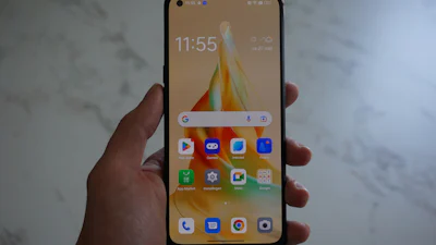 Review Oppo Reno8 T - Onopvallende budgetsmartphone