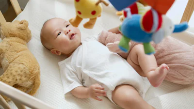 Speelgoed voor in de box: zo blijft jouw baby tevreden!