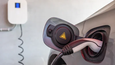 Uitgelegd: wanneer kies je voor een 1-fase- of 3-fase-lader?