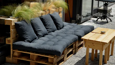 Zo maak je een palletbank: stap-voor-stapuitleg