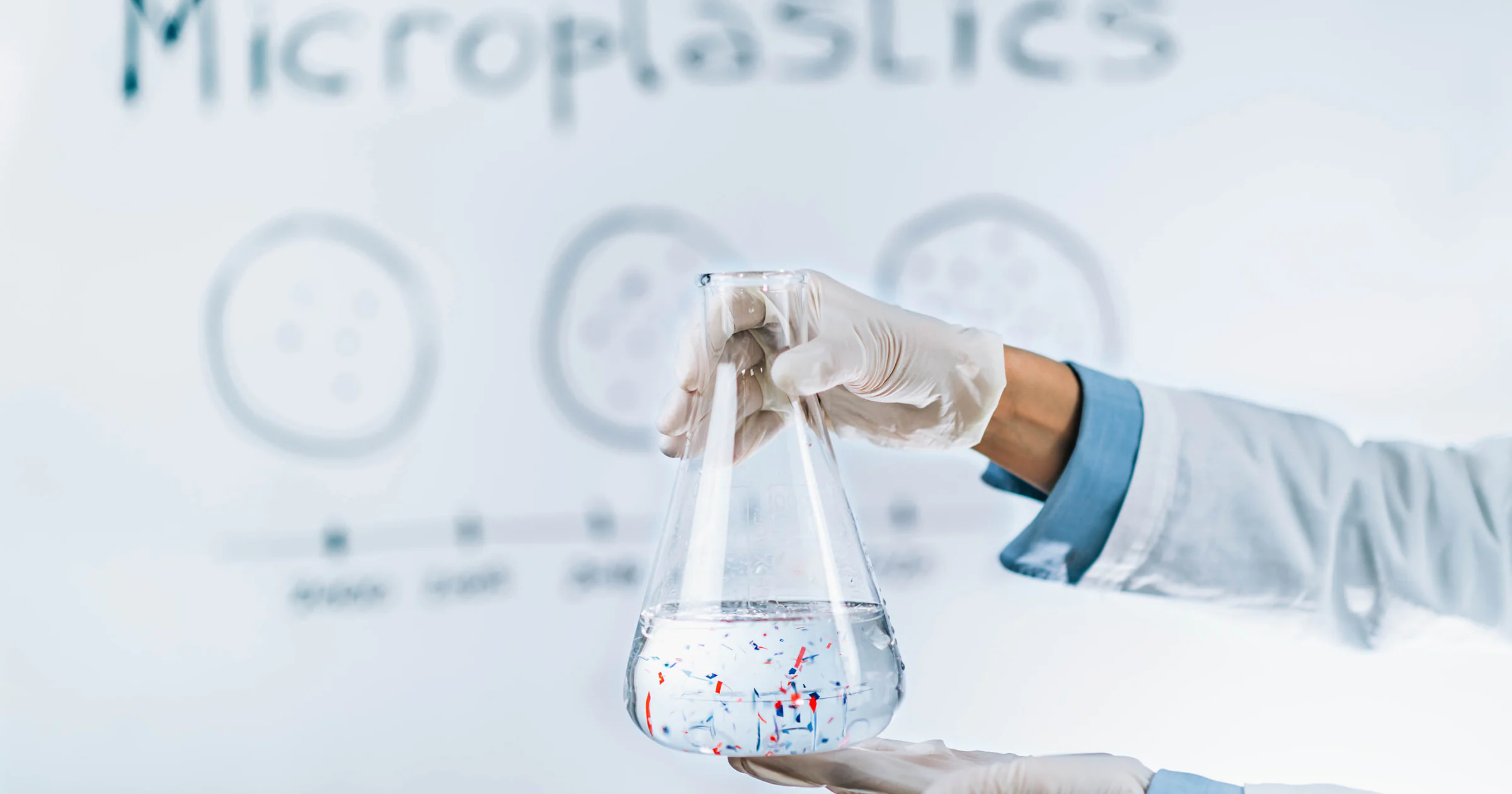 Microplastics in de wasmachine: het onzichtbare gevaar van onze kleding