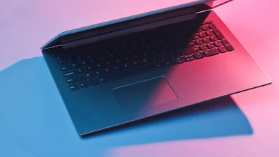 Nieuwe laptop gekocht? Doe dit voordat je er écht gebruik van maakt