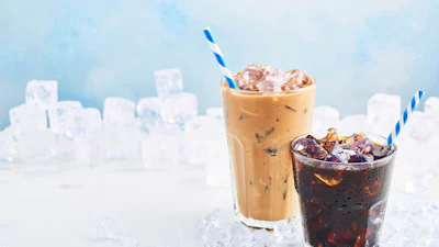 🧊☕ Lekker verfrissend: zelf thuis ijskoffie maken