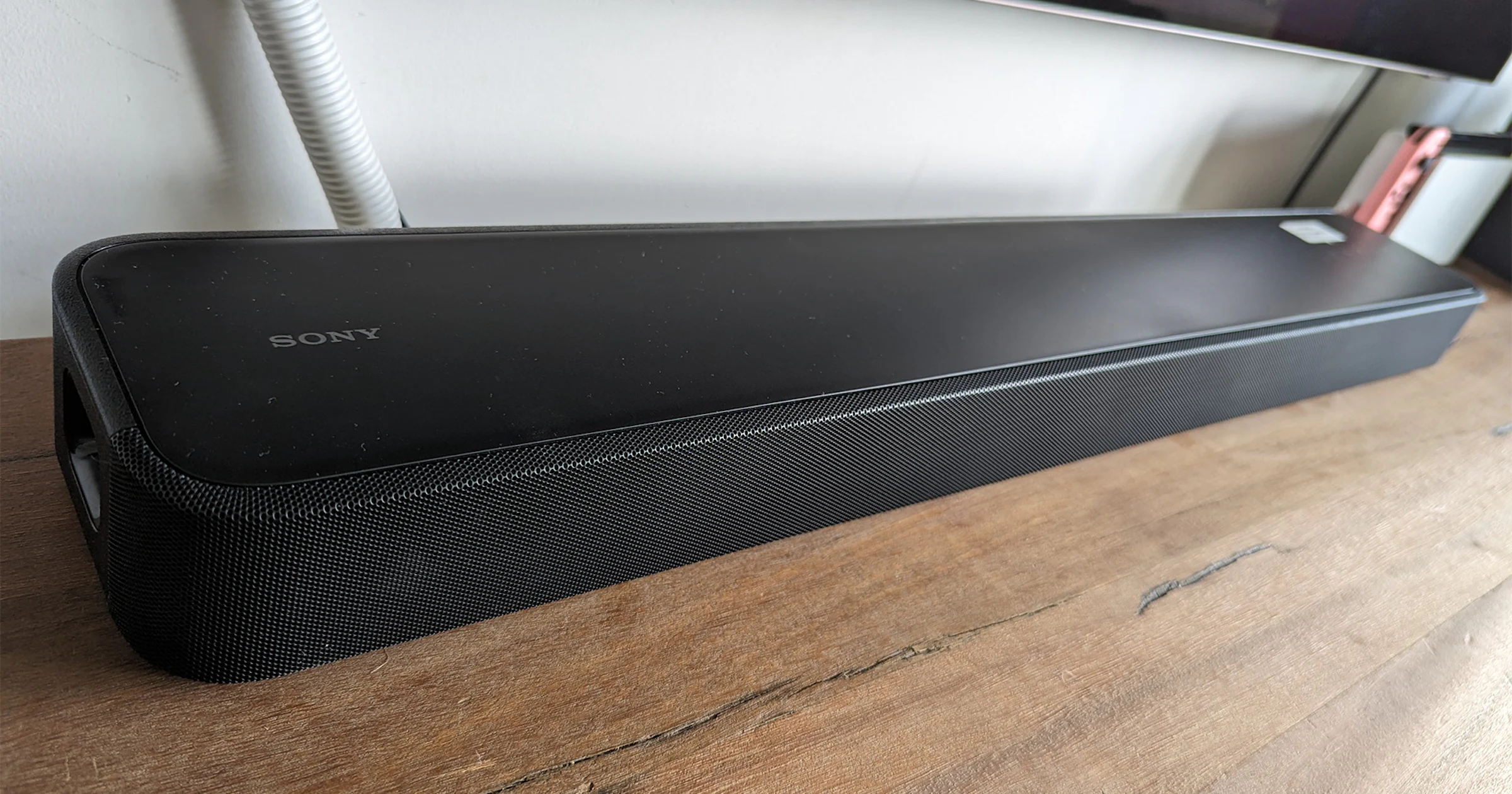 Review Sony HT-S2000 - Zet vol in op het geluid