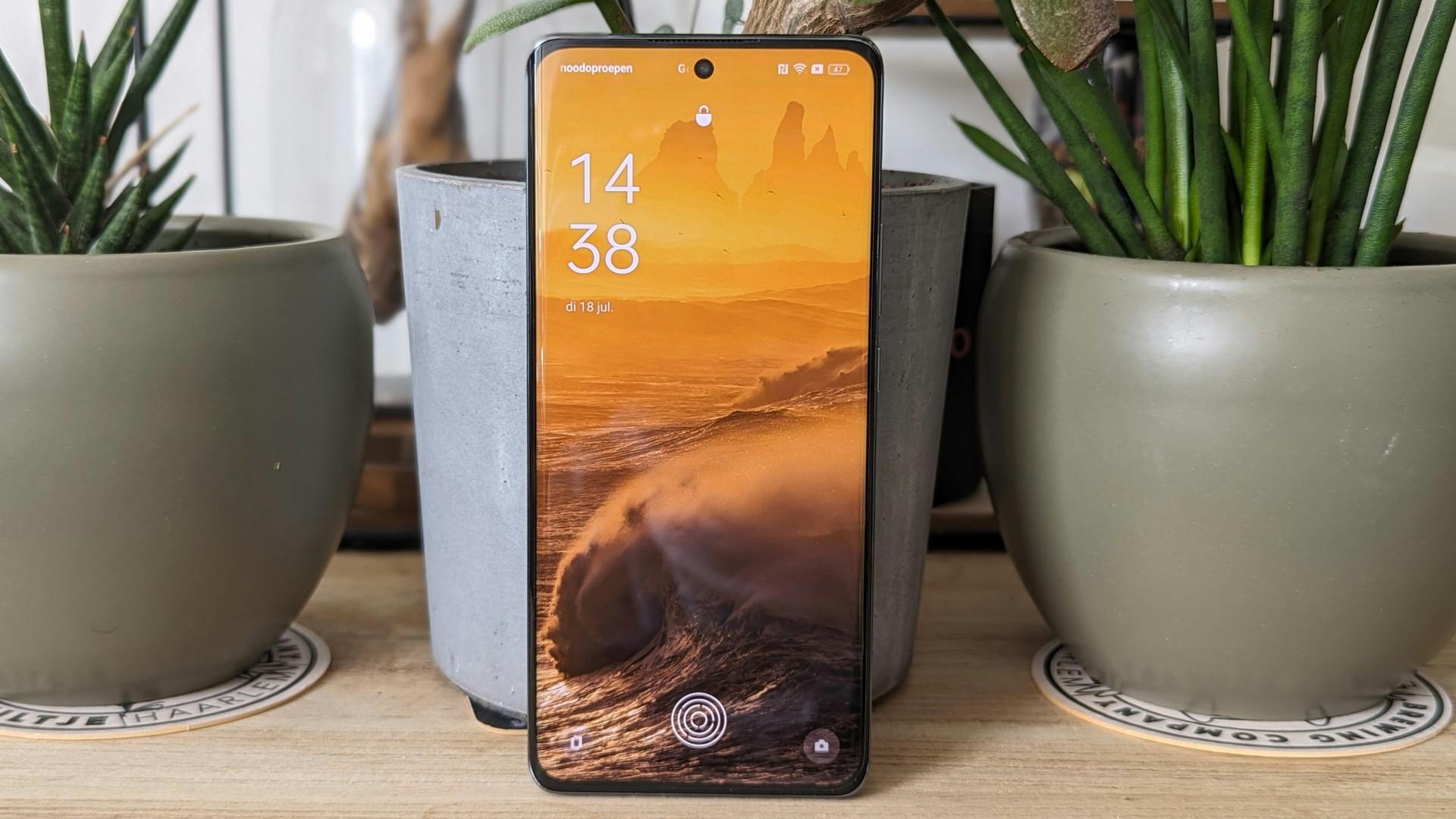 Het scherm van de Oppo Reno10 Pro is dik in orde.