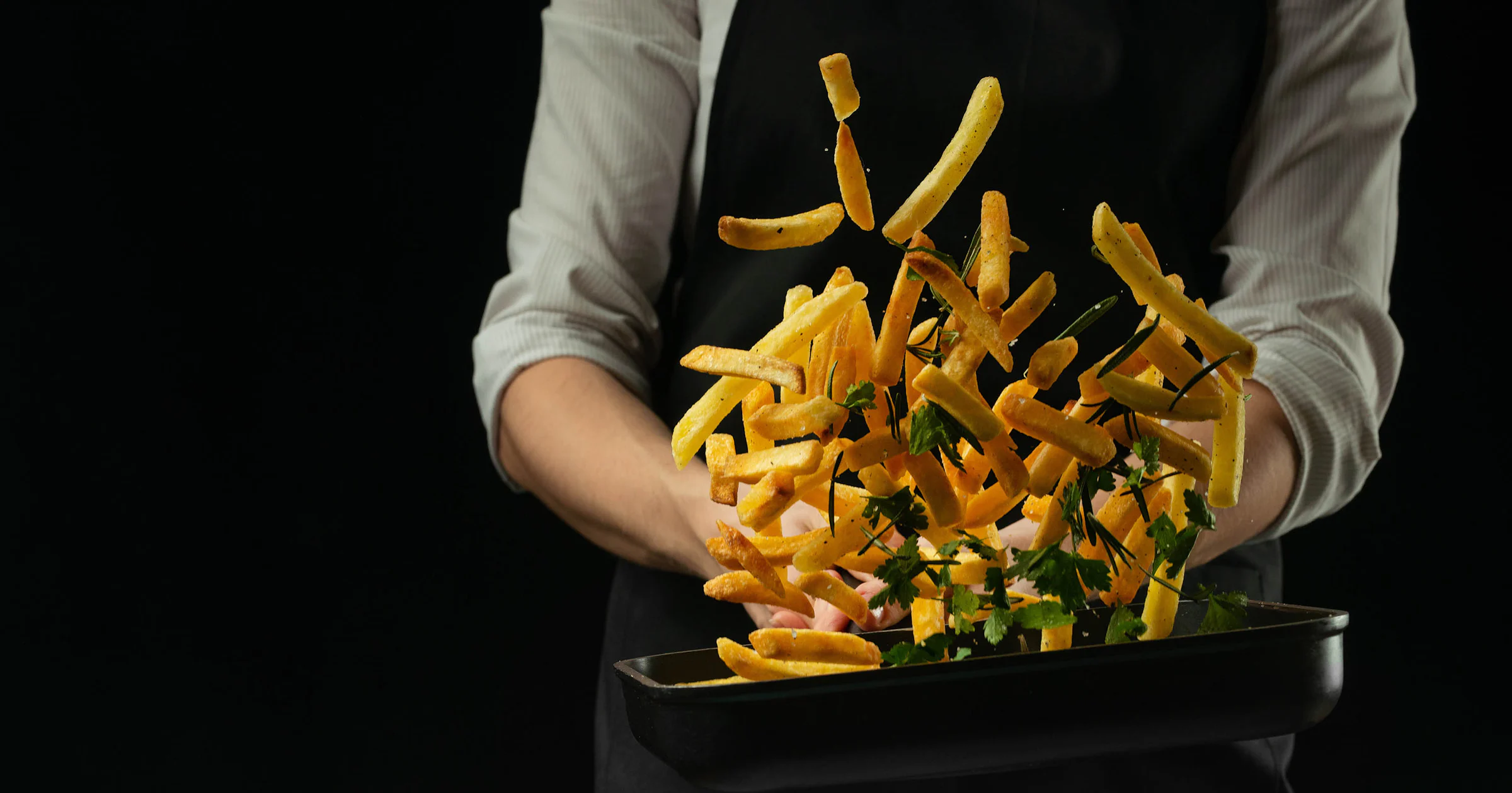 Airfryer vs. frituurpan: wat zijn de verschillen (en wat is lekkerder)?