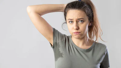 7 tips tegen zweetplekken en nare luchtjes