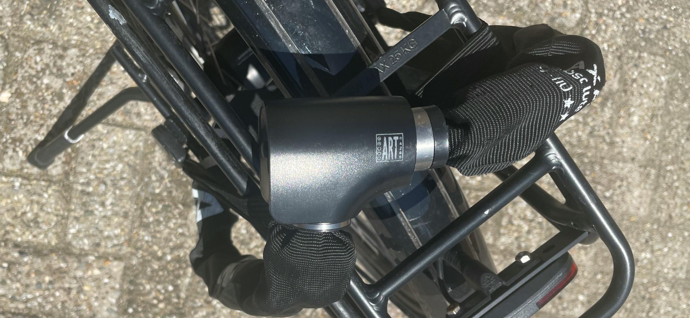 Het ART-certificaat kan ook een vereiste zijn vanuit fietsverzekeraars. Het is daarom aan te raden om na te gaan welk beveiligingsniveau je verzekeraar vraagt voordat je een slot koopt.