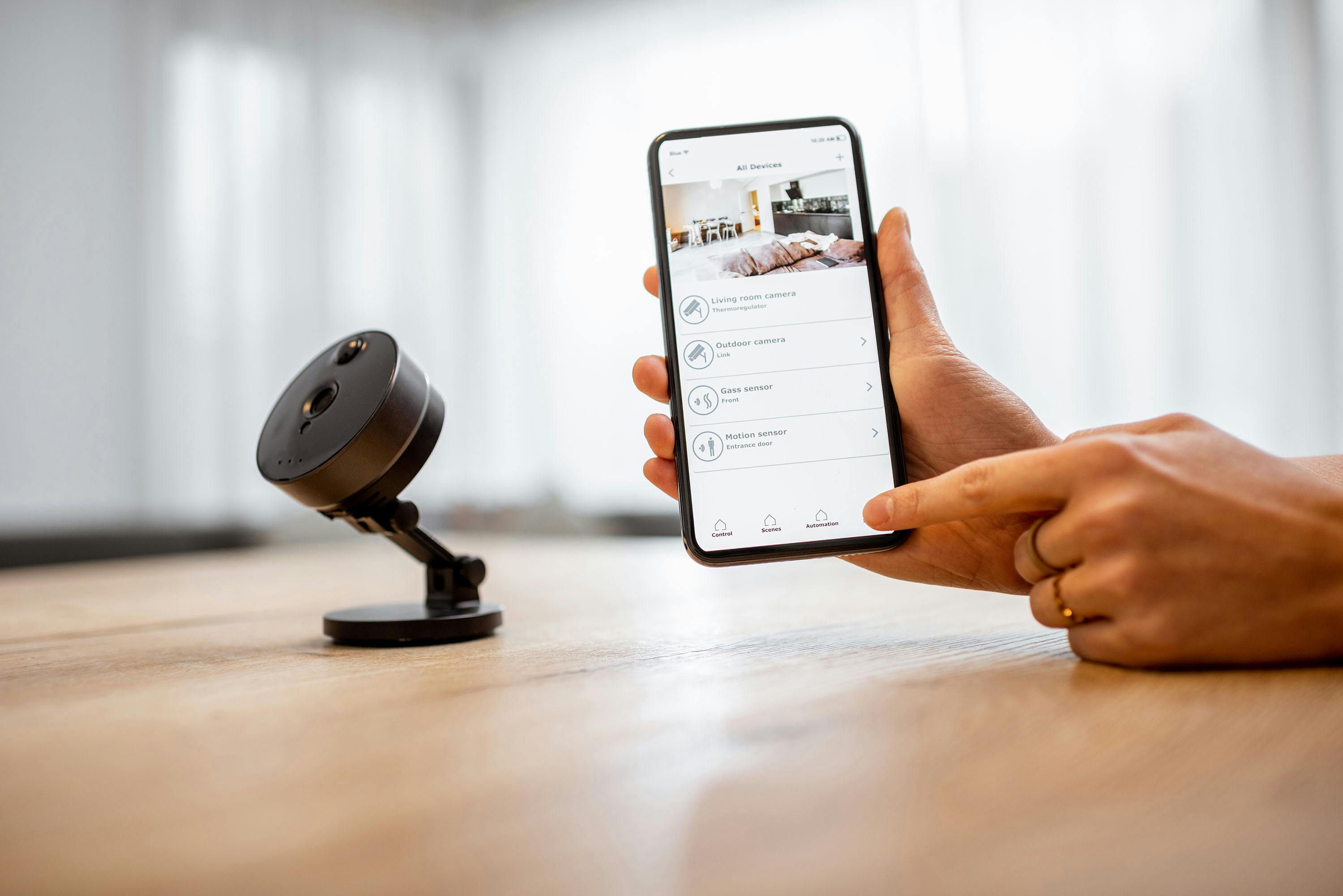 Een ip-camera zul je niet altijd vrije toegang tot internet willen geven.