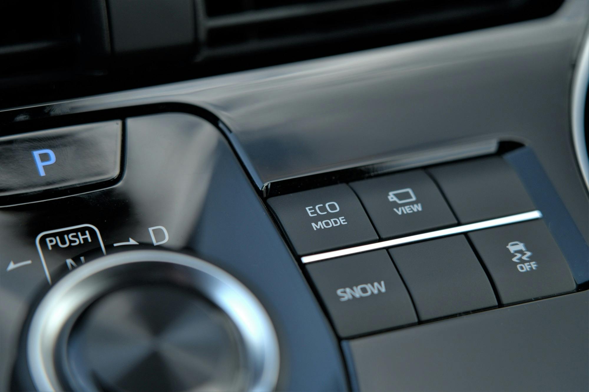 Naast een Eco-rijprogramma zit er op de airco ook een energiezuinige stand.