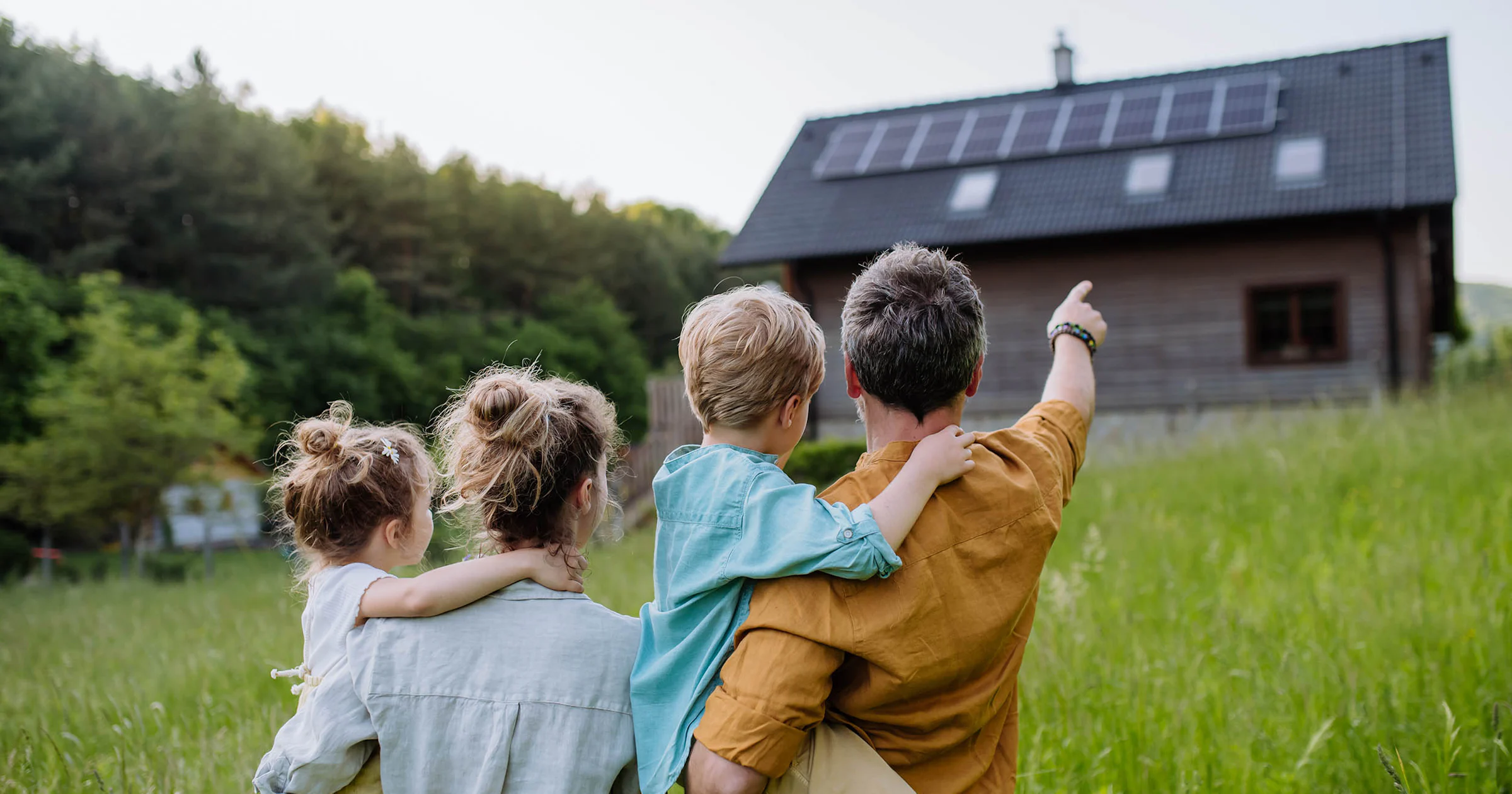 ☀️ Verhuizen naar een huis mét zonnepanelen? Hier moet je op letten