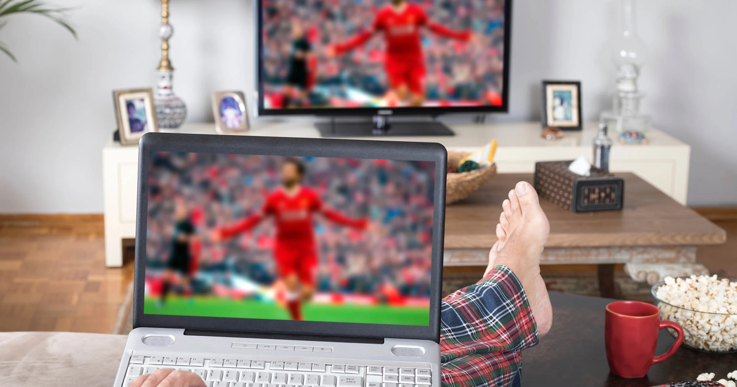 Je laptop aansluiten op de televisie? Dit zijn je mogelijkheden