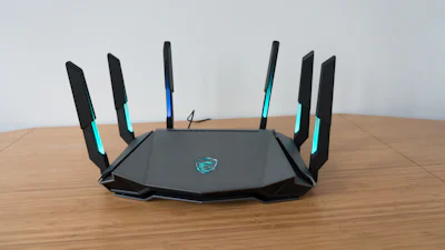 Review MSI RadiX AXE6600 – Een gamingrouter is meer dan snelheid