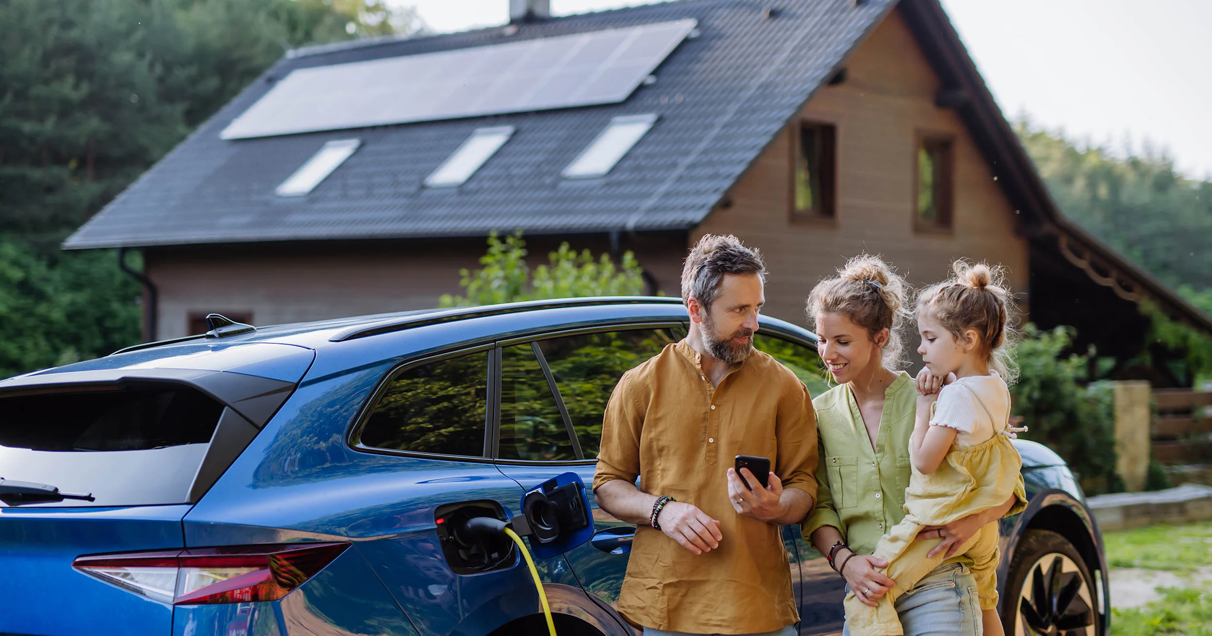 Elektrische auto en zonnepanelen: wat bespaar je?
