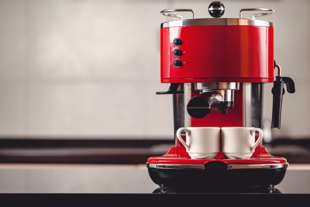 La tua prima macchina per caffè espresso!  A cosa dovresti prestare attenzione quando acquisti?