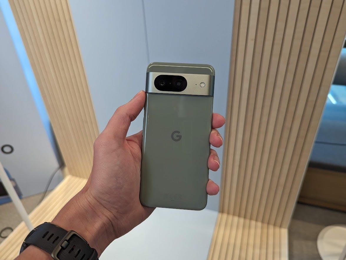 De Google Pixel 8 is lekker handzaam