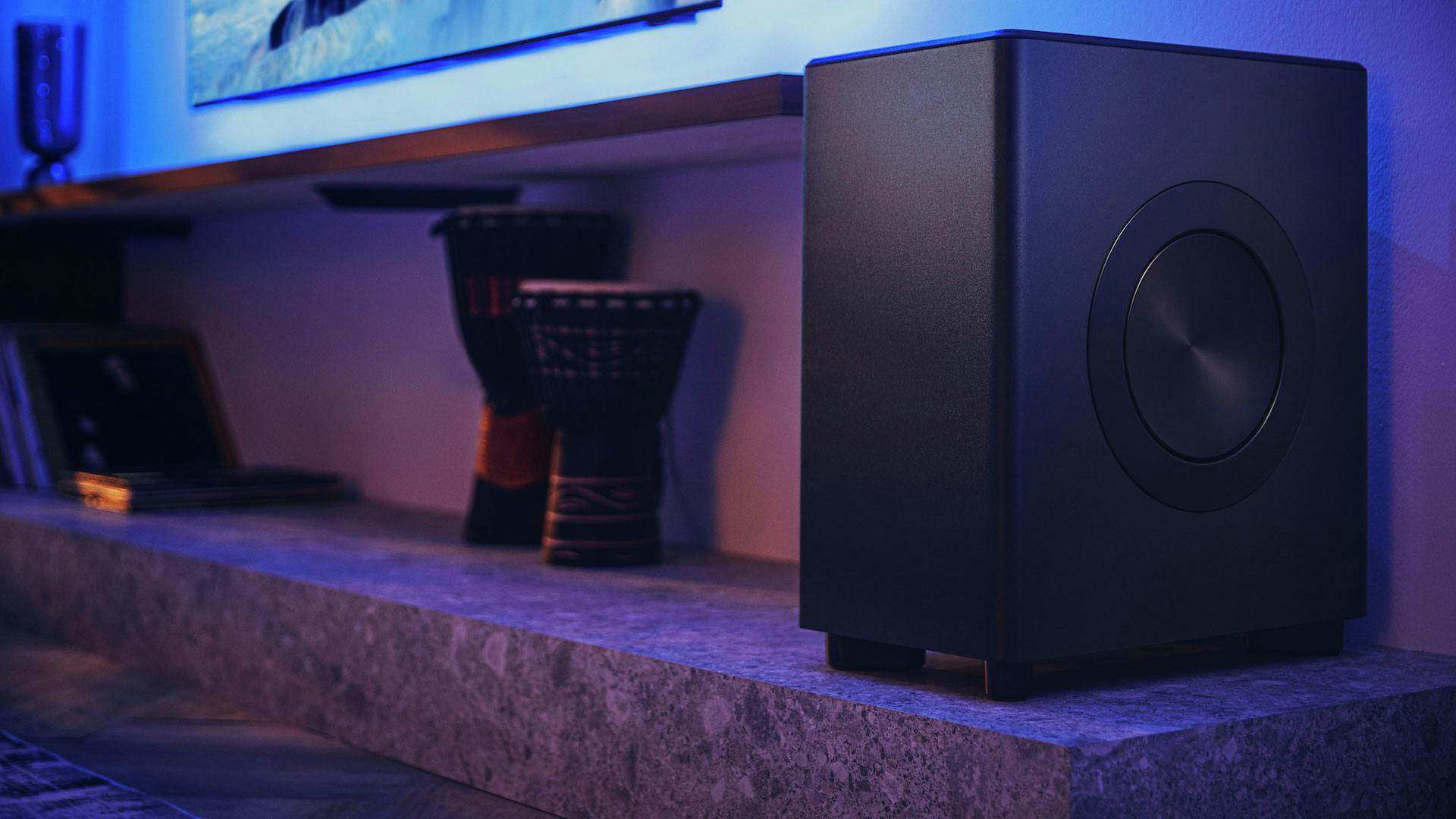 De FW1-subwoofer van Philips.