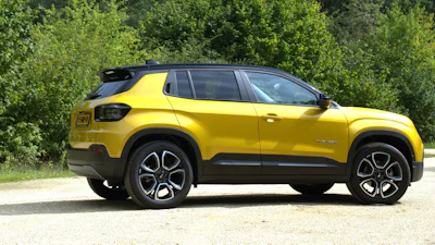 Review Jeep Avenger - Schappelijk geprijsde EV is verrassend ‘zichzelf’