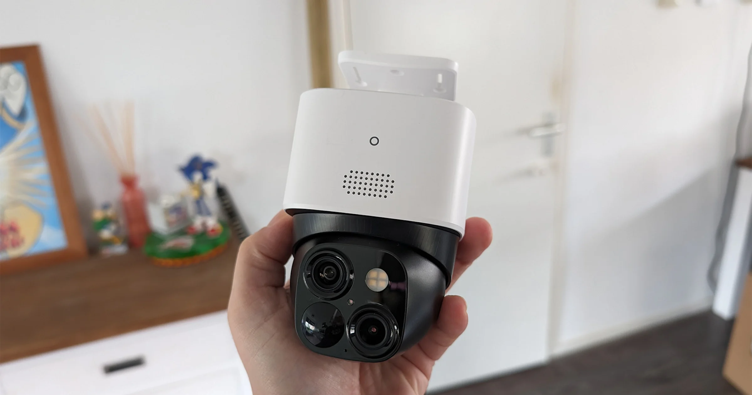 Review: Eufy Solocam S340 is een complete buitencamera