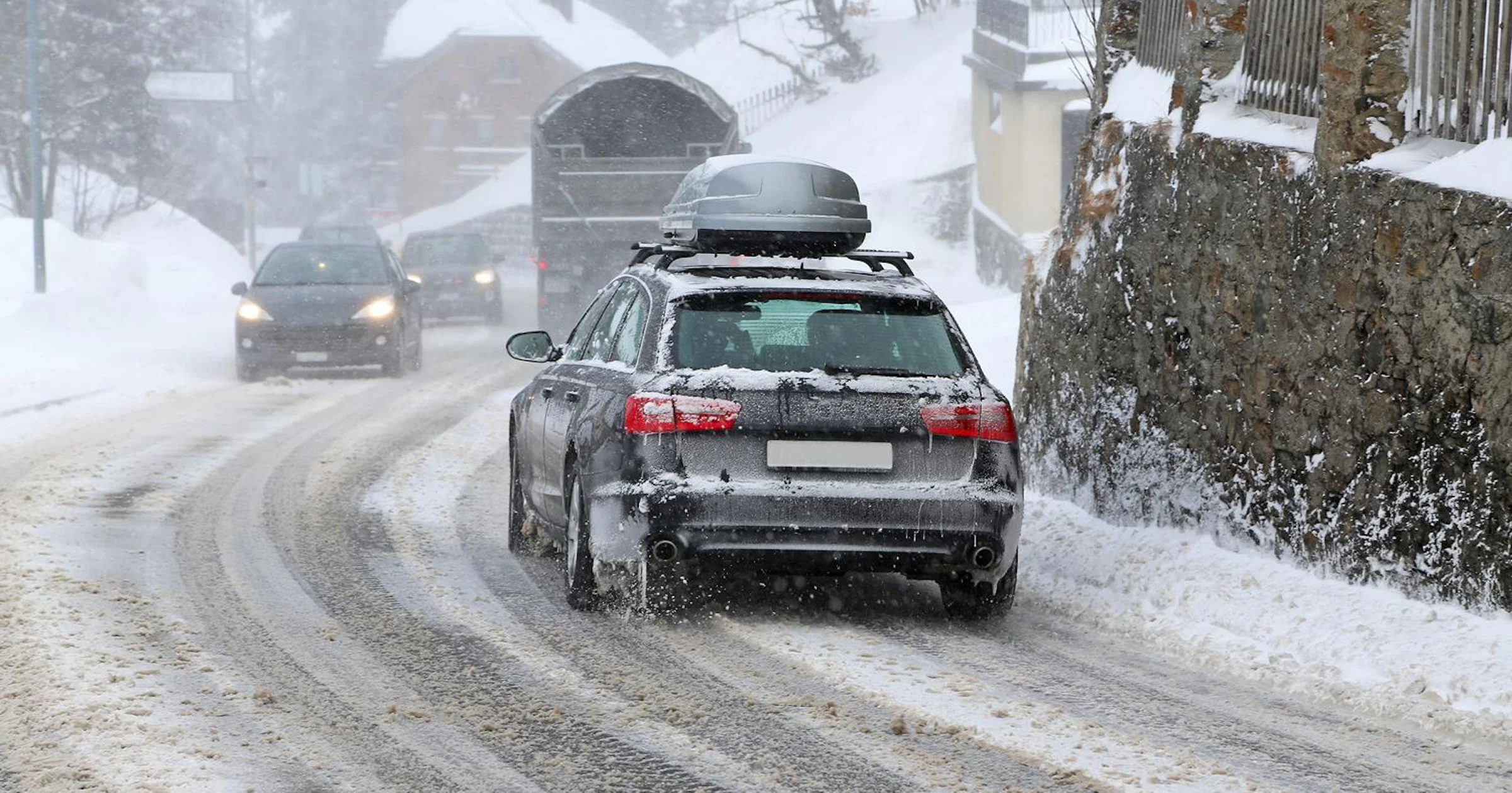 Strooizout van je auto wassen: zo voorkom je schade