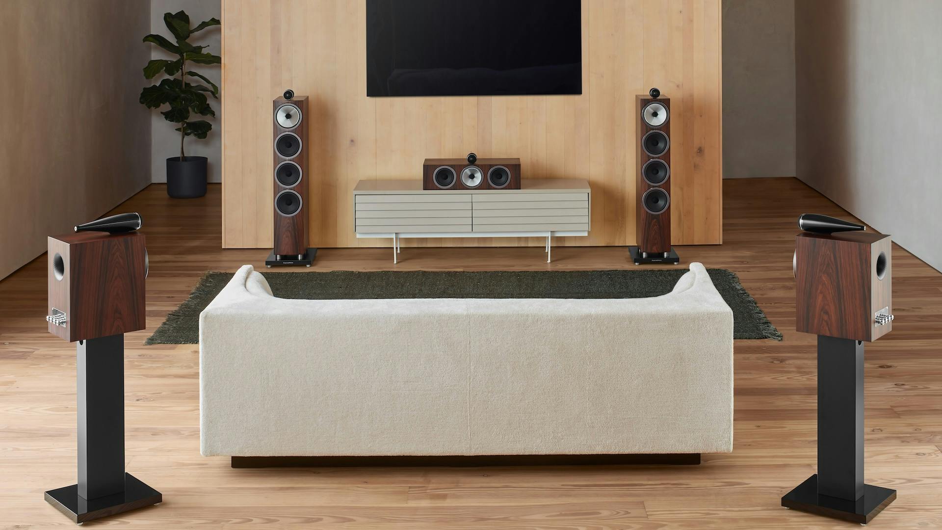 Surroundopstelling met Bowers & Wilkins Serie 700 S3.