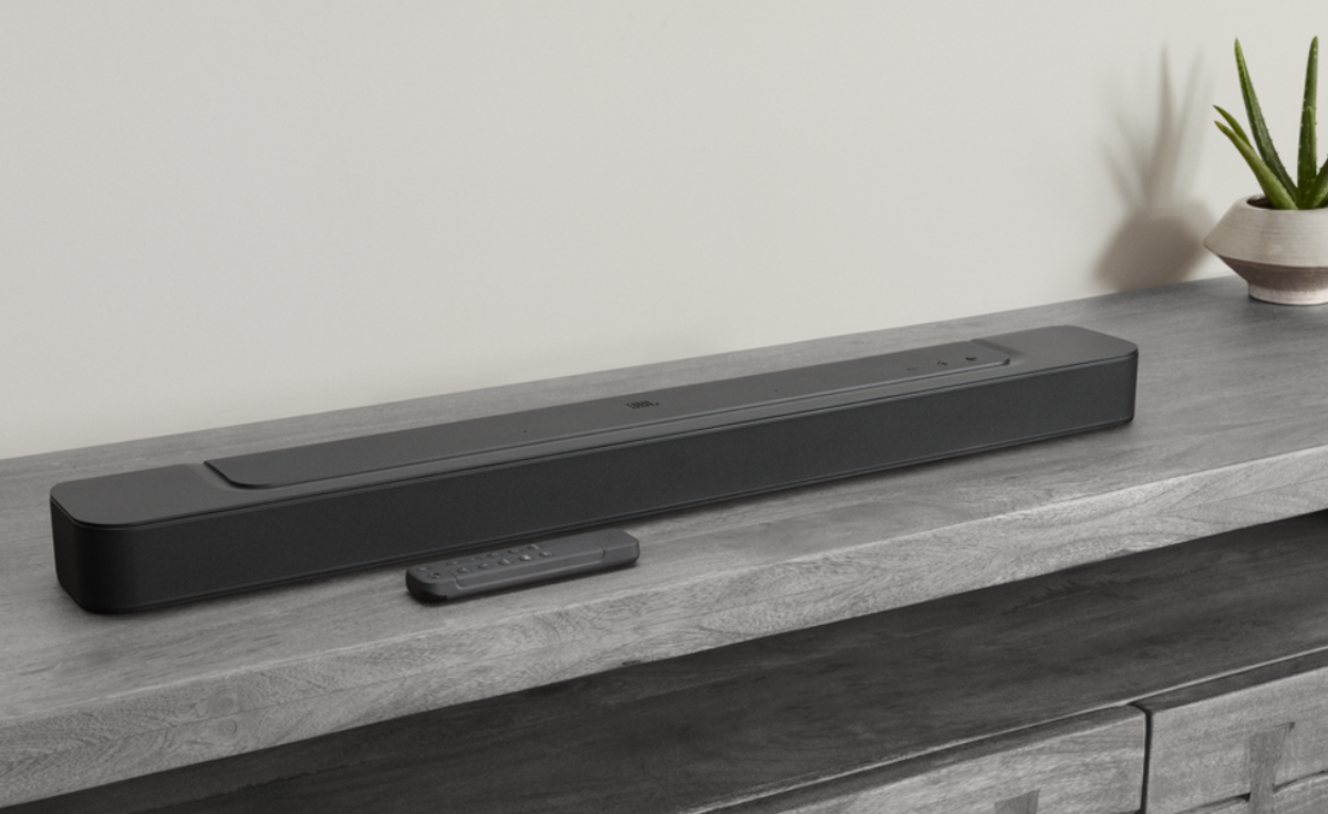 JBL Bar 300 Compacte soundbar met een groots geluid ID.nl