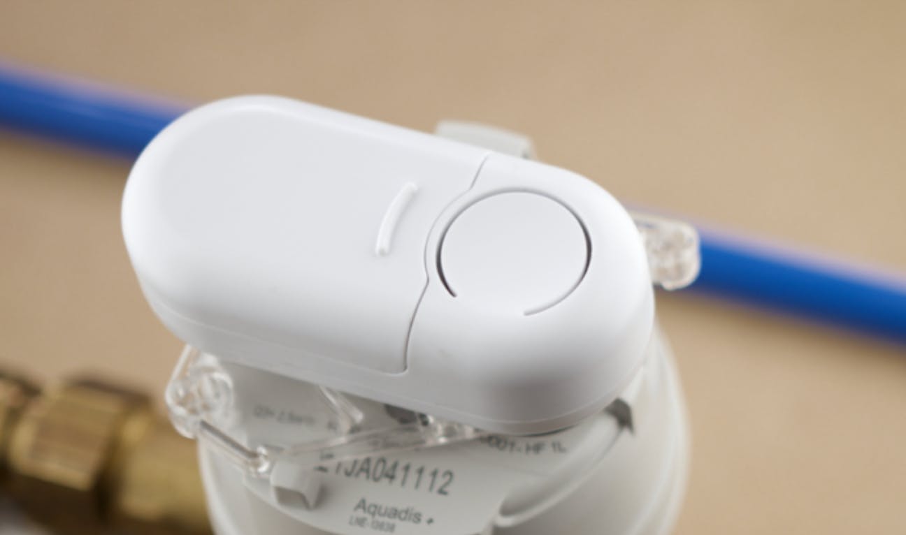 Met een watermeter kun je ook het waterverbruik zichtbaar maken.